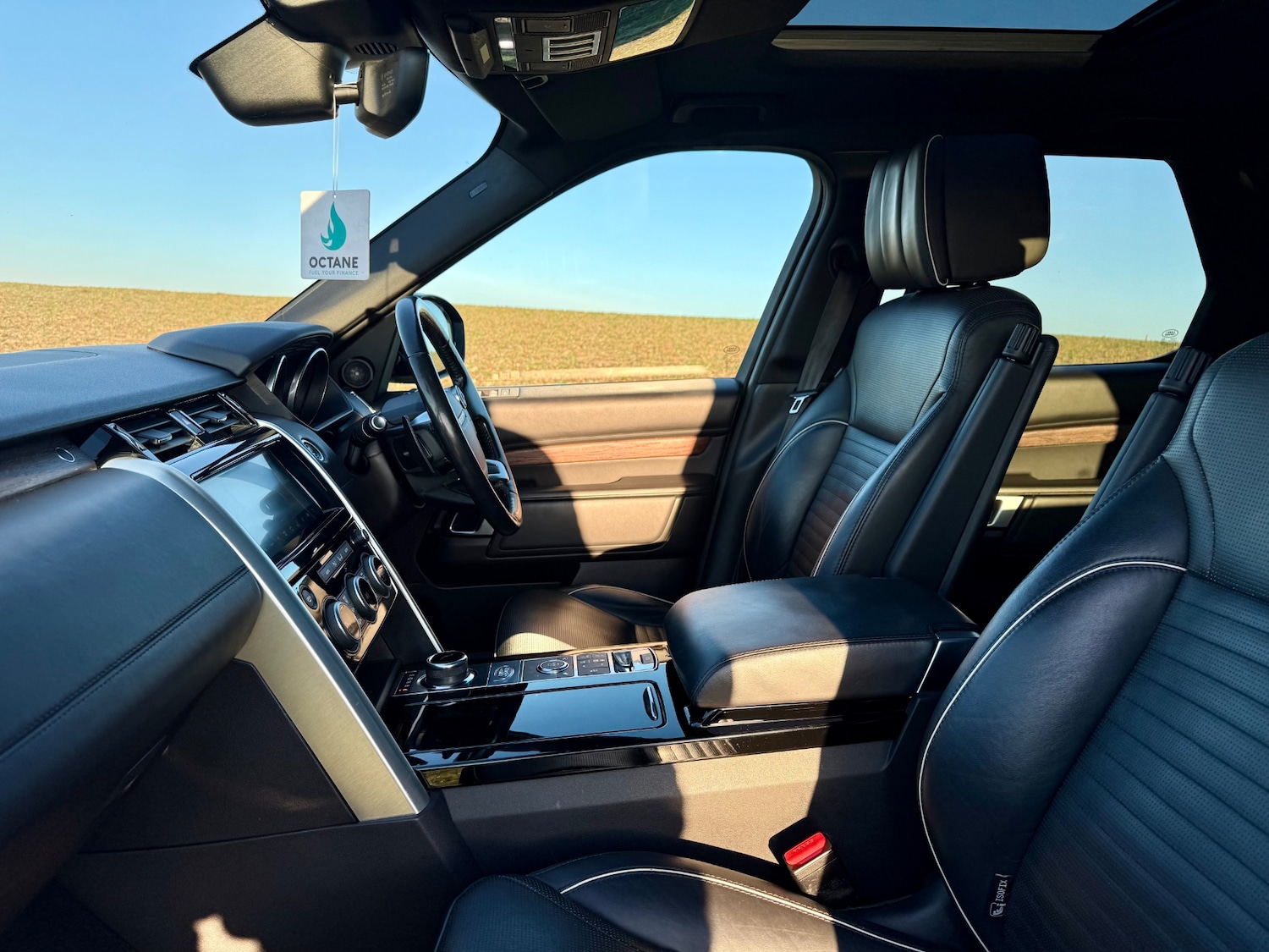 Used Land Rover Discovery 2017 for sale - 76687105: Photo 23