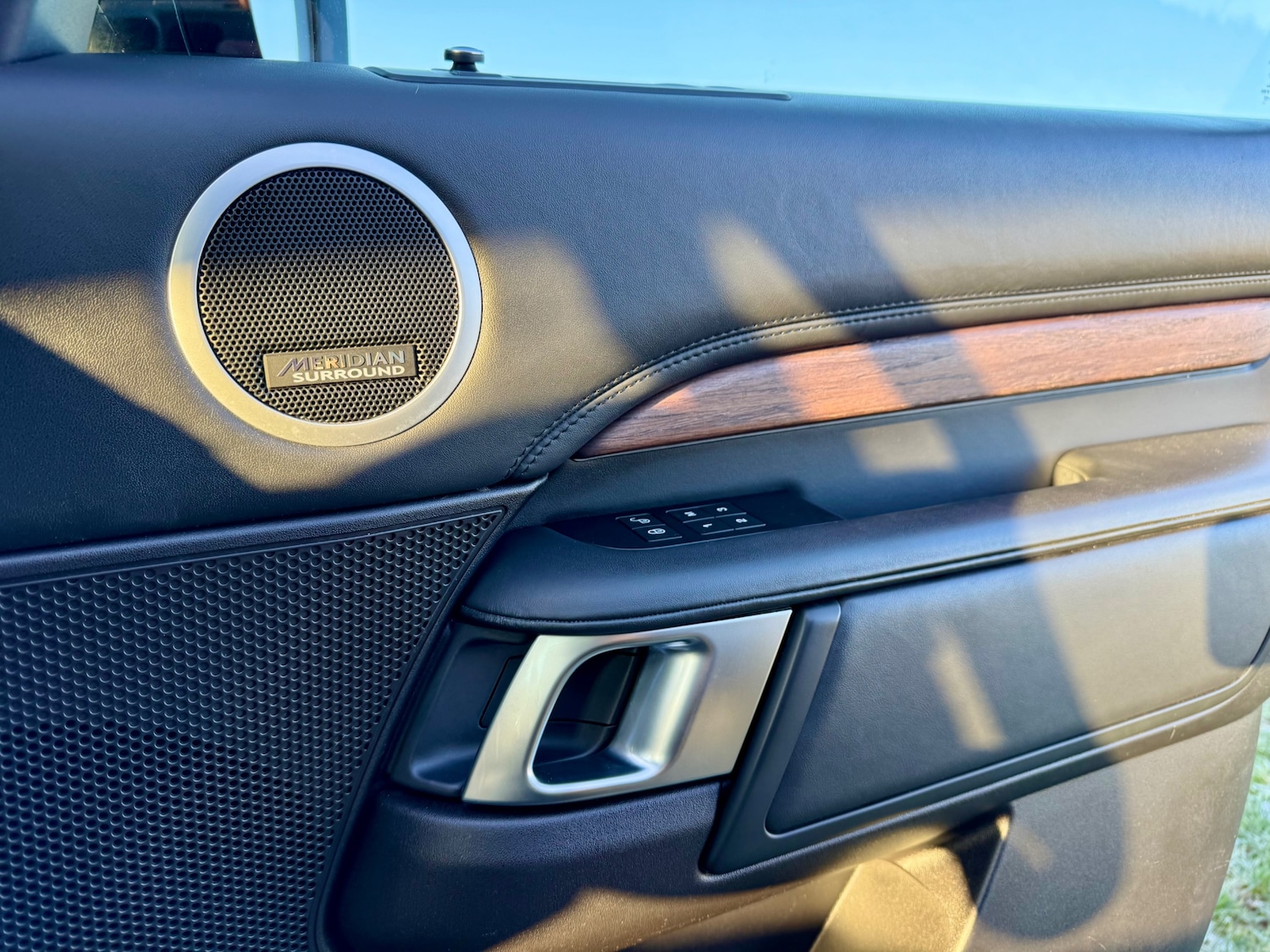 Used Land Rover Discovery 2017 for sale - 76687105: Photo 9