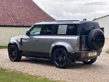 Used Land Rover Defender 2021 for sale - 78833398: Photo
