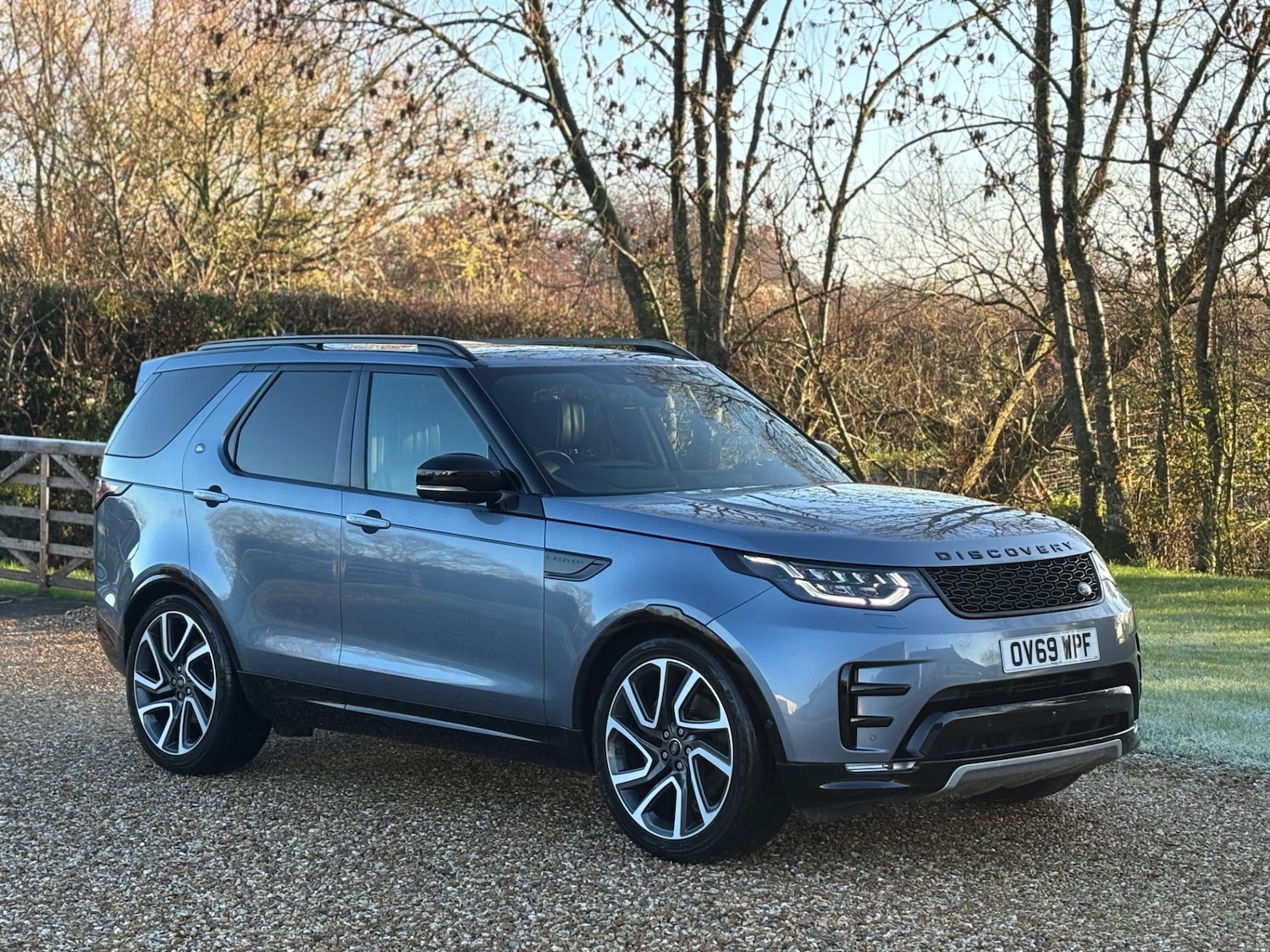 Used Land Rover Discovery 2019 for sale - 76799637: Photo 1