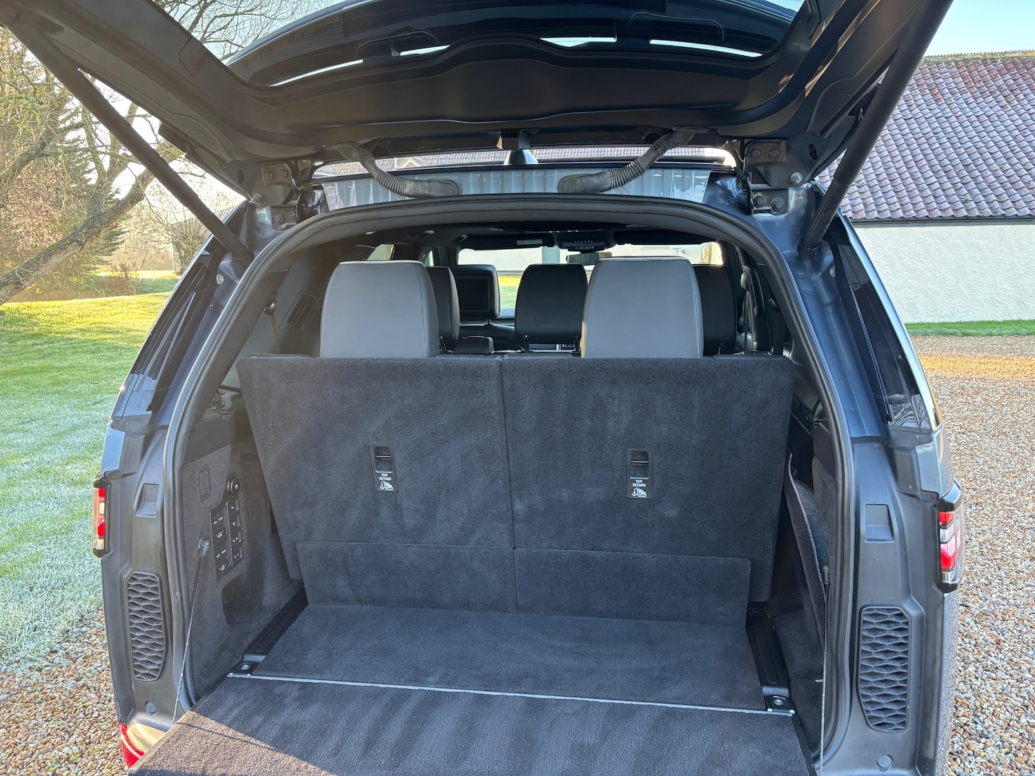 Used Land Rover Discovery 2019 for sale - 76799637: Photo 15