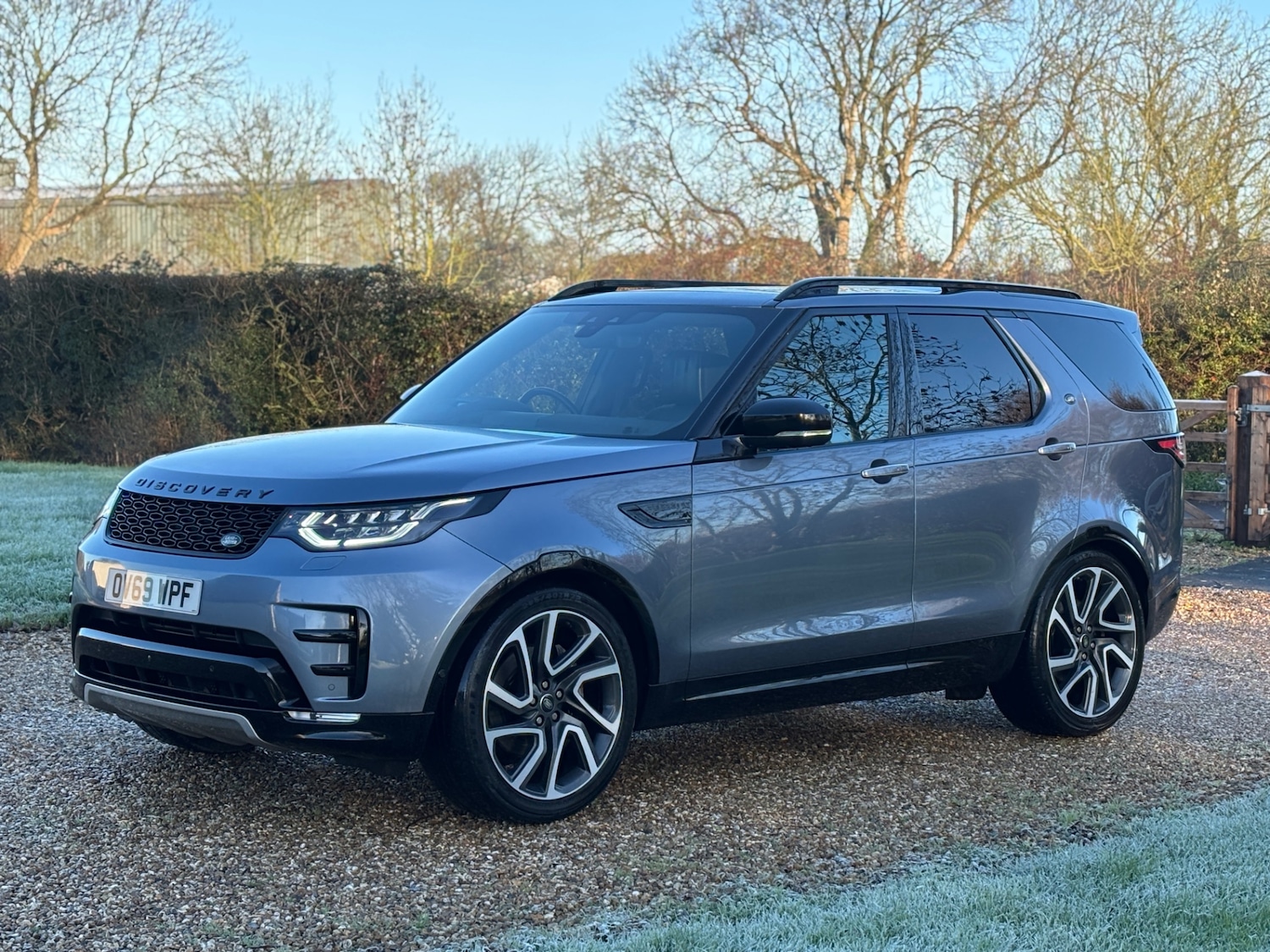 Used Land Rover Discovery 2019 for sale - 76799637: Photo 2
