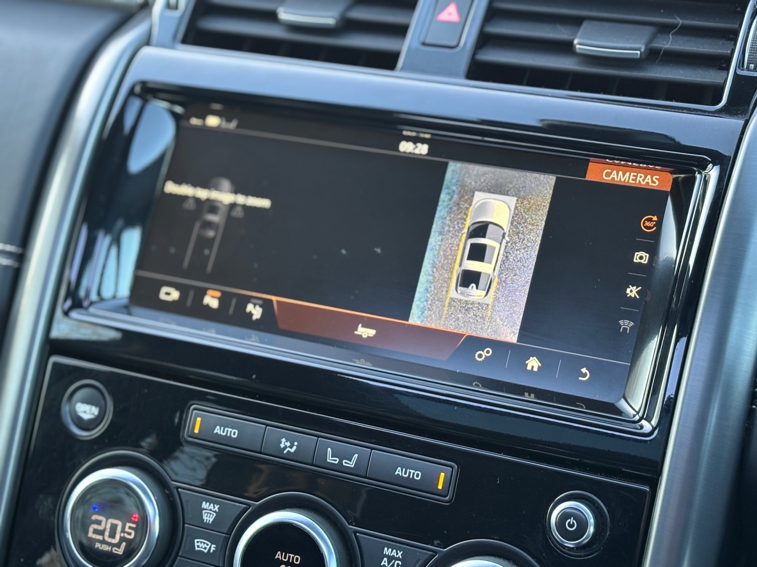 Used Land Rover Discovery 2019 for sale - 76799637: Photo 22