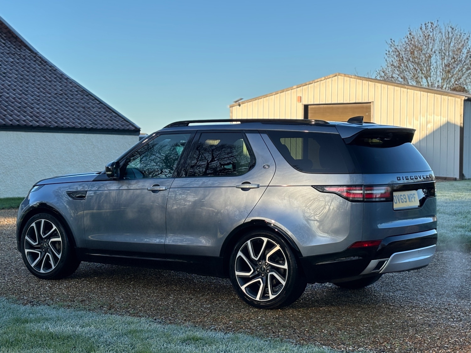 Used Land Rover Discovery 2019 for sale - 76799637: Photo 3