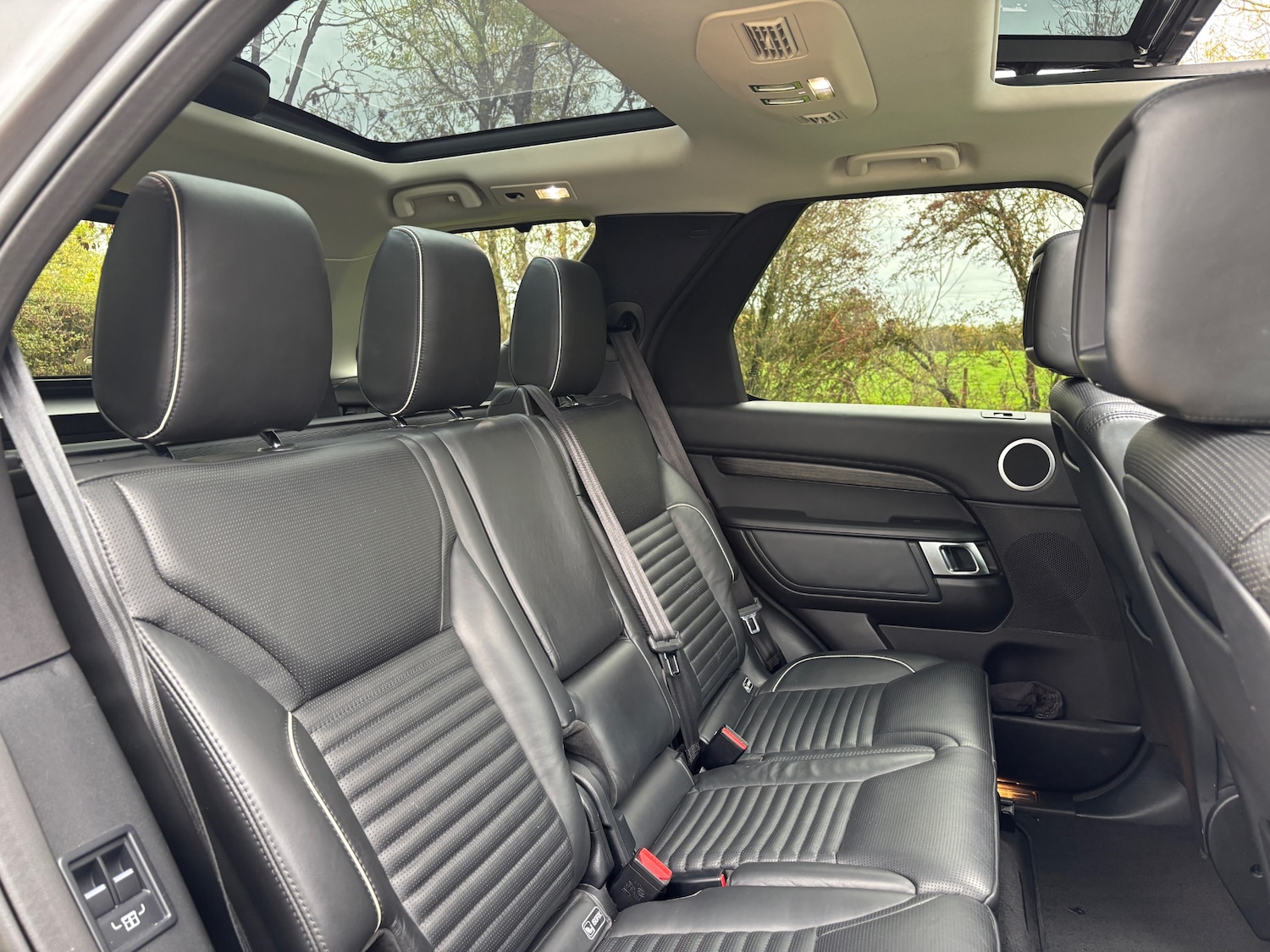 Used Land Rover Discovery 2019 for sale - 76346791: Photo 13