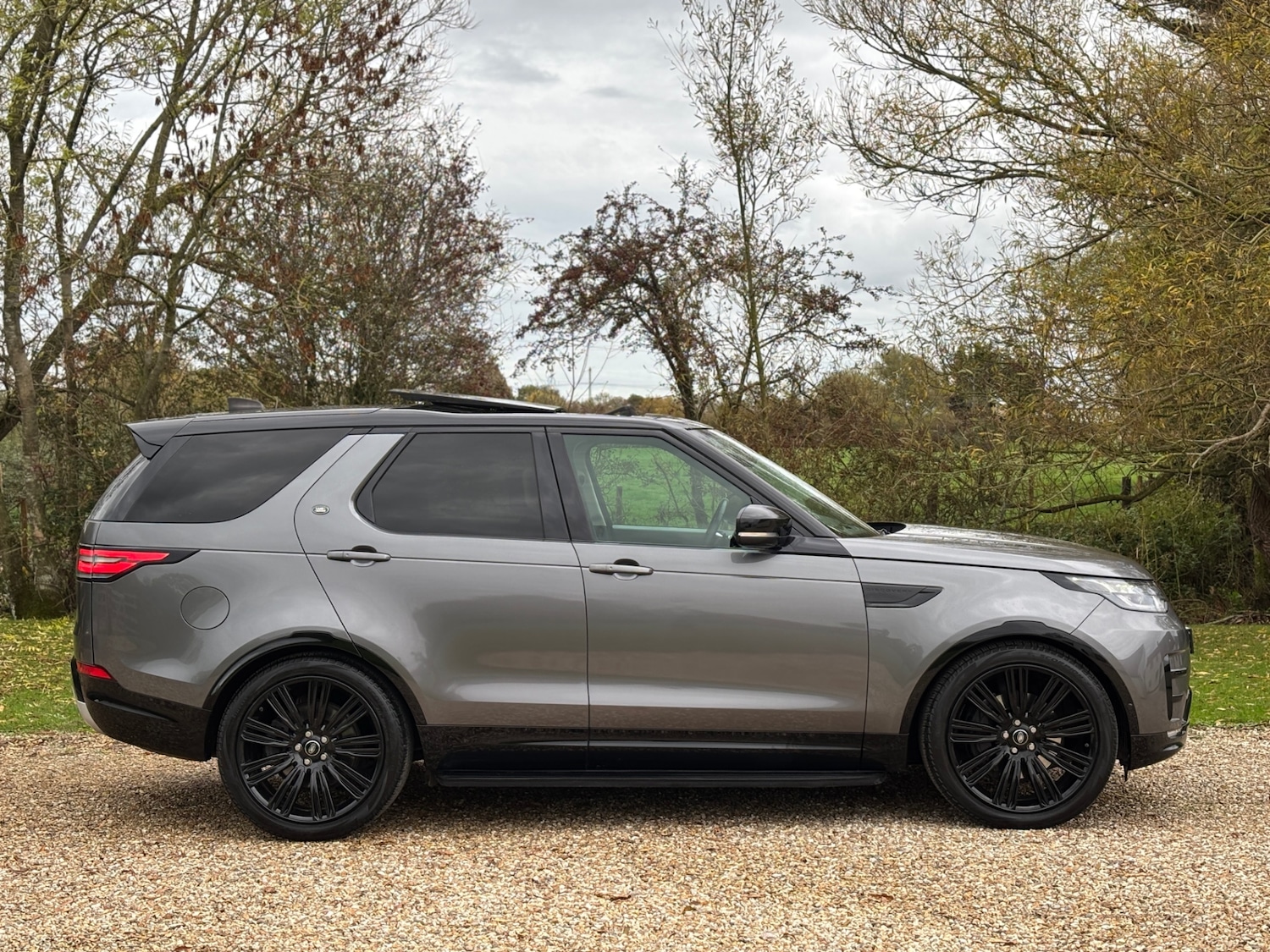 Used Land Rover Discovery 2019 for sale - 76346791: Photo 6