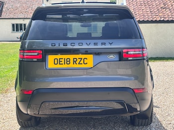 Used Land Rover Discovery 2018 for sale - 79211695: Photo