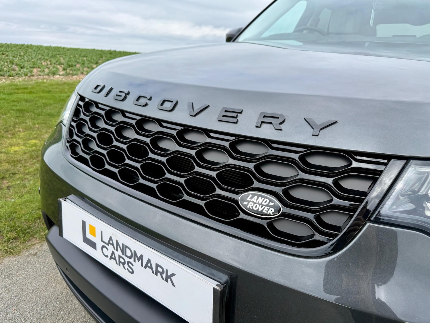 Used Land Rover Discovery 2017 for sale - 77736076: Photo 11