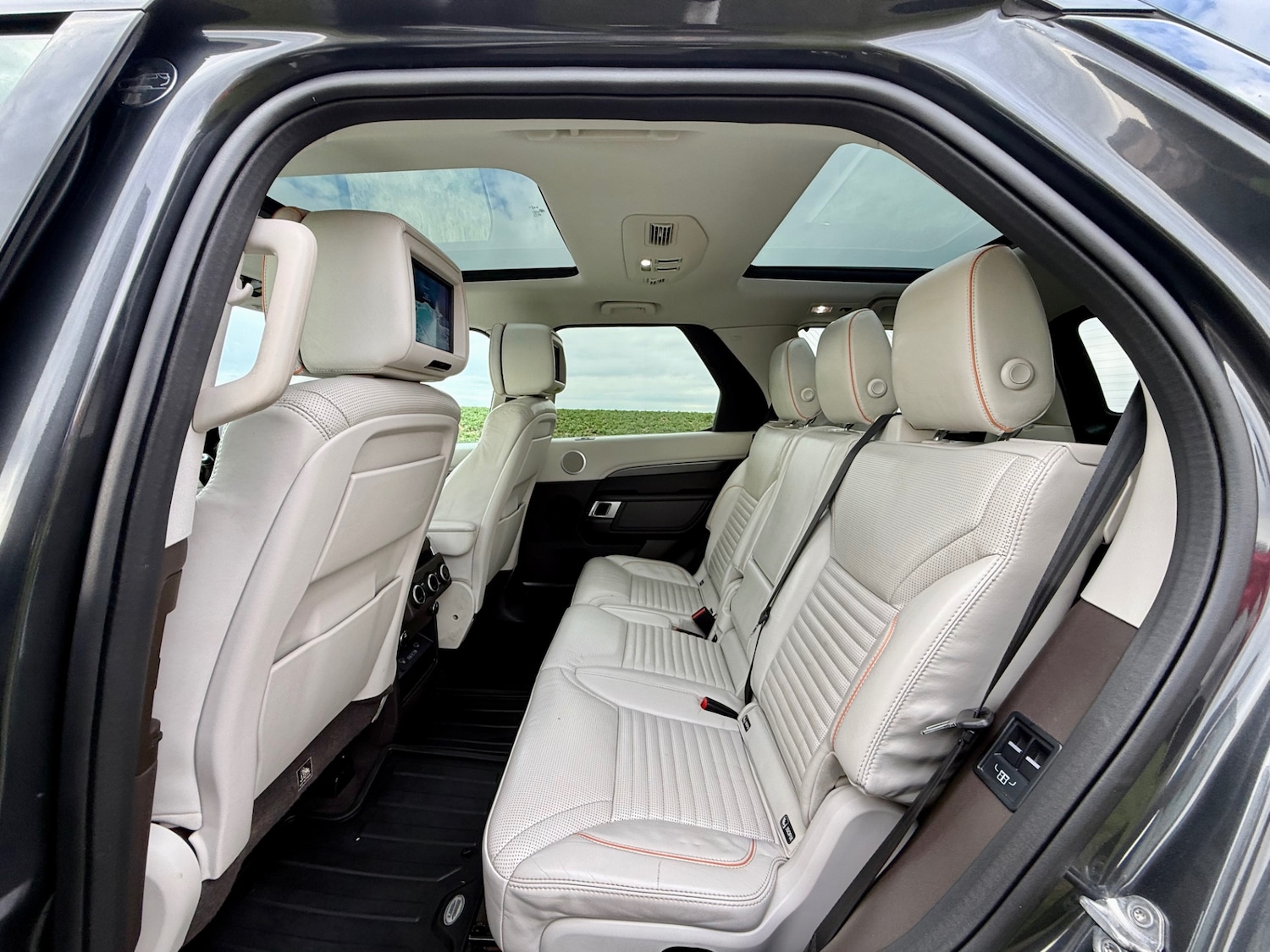 Used Land Rover Discovery 2017 for sale - 77736076: Photo 20