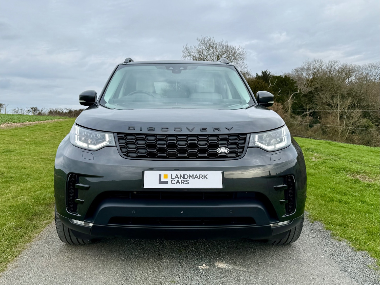 Used Land Rover Discovery 2017 for sale - 77736076: Photo 5