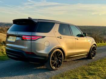 Used Land Rover Discovery 2017 for sale - 73908416: Photo