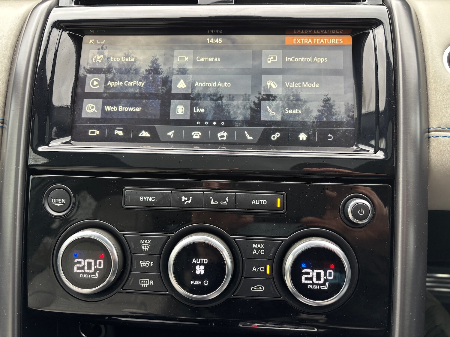 Used Land Rover Discovery 2017 for sale - 76418526: Photo 24