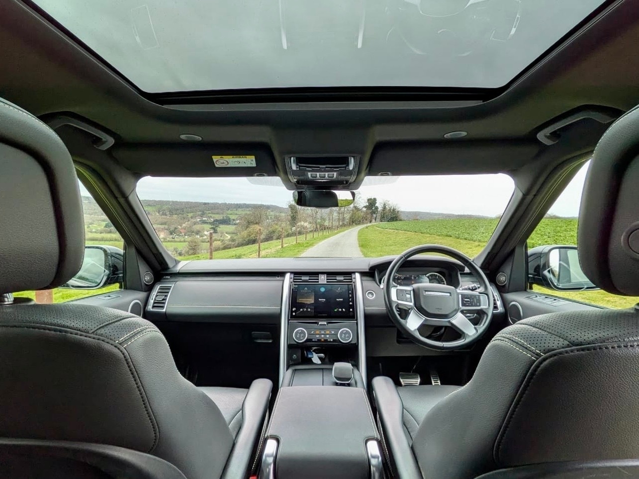 Used Land Rover Discovery 2022 for sale - 78053618: Photo 11