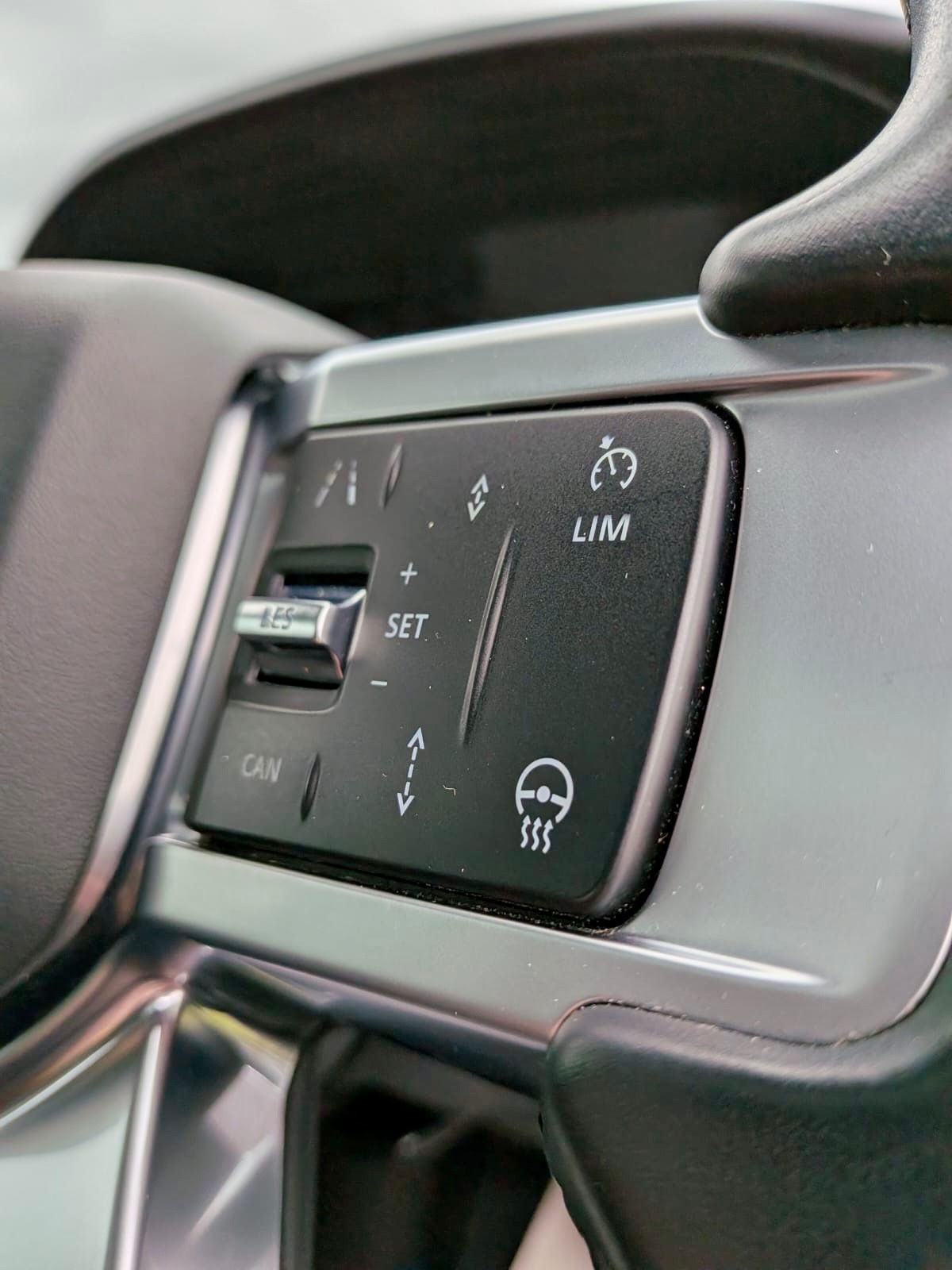 Used Land Rover Discovery 2022 for sale - 78053618: Photo 23