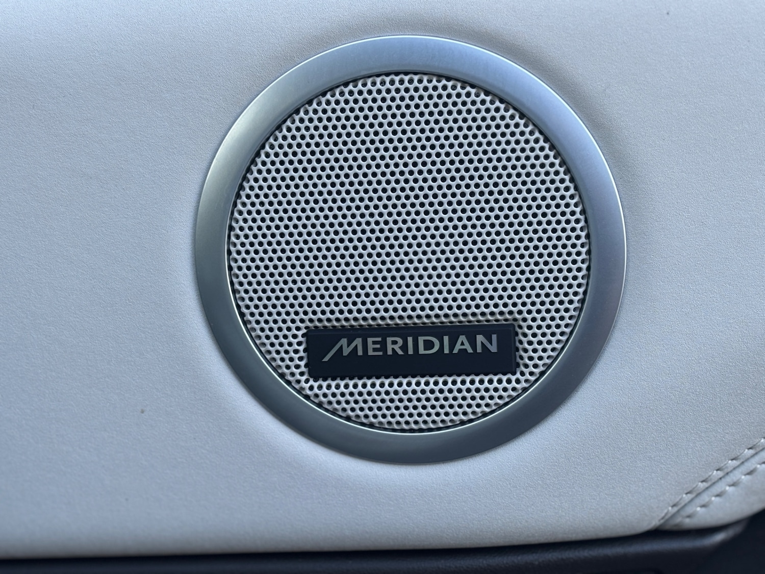 Used Land Rover Discovery 2018 for sale - 76707408: Photo 20