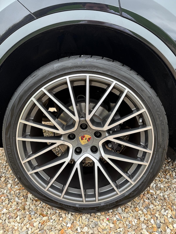 Used Porsche Cayenne 2021 for sale - 76281700: Photo 17