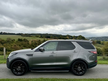 Used Land Rover Discovery 2017 for sale - 76212174: Photo 3