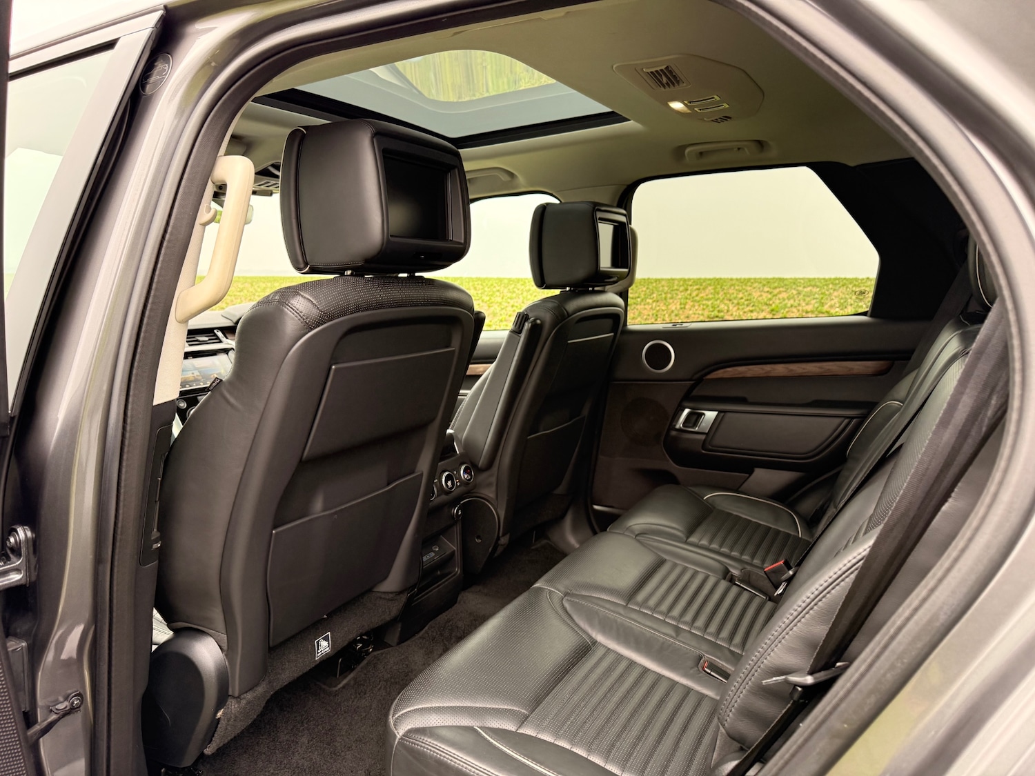 Used Land Rover Discovery 2018 for sale - 77504393: Photo 19