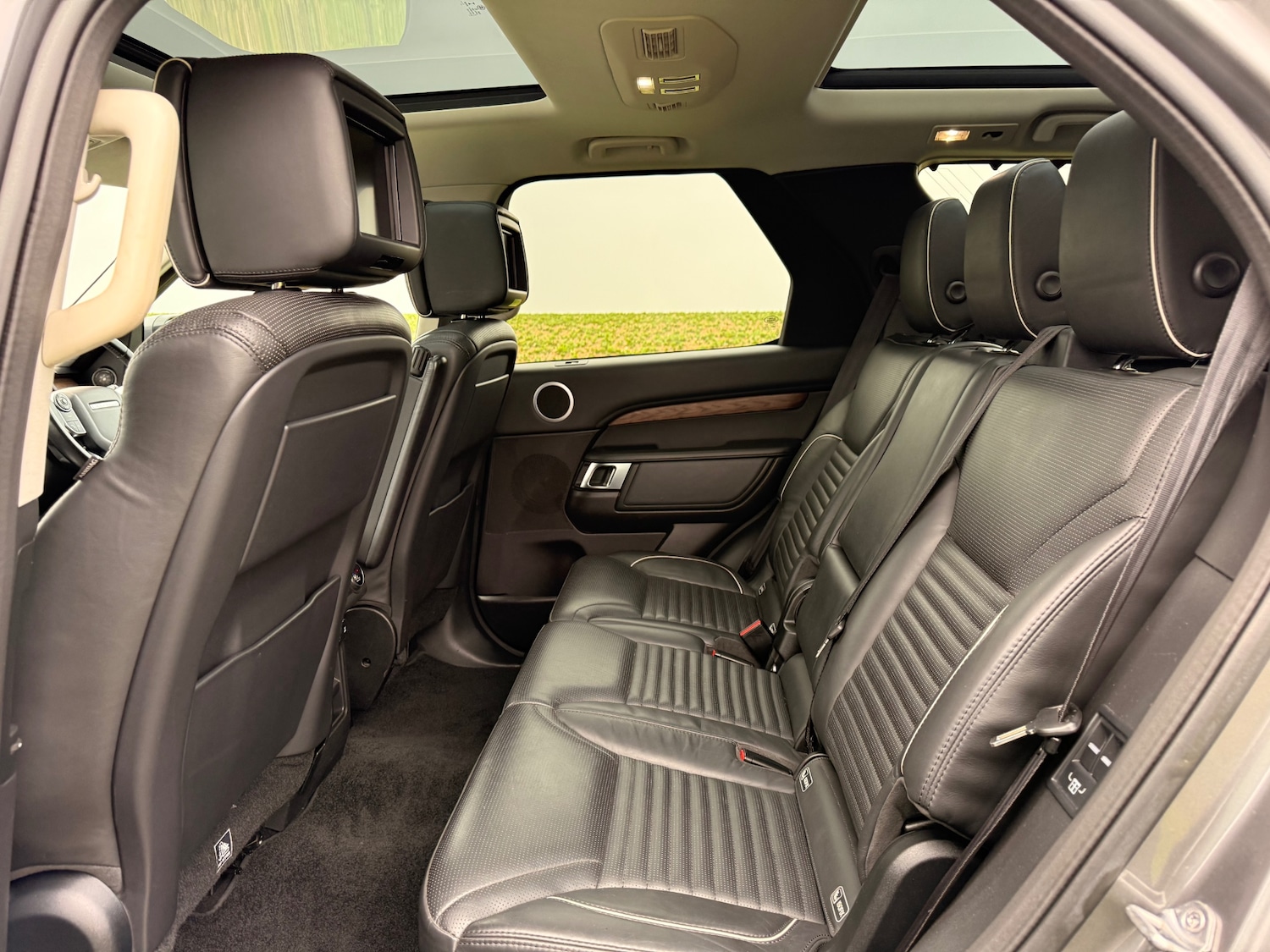 Used Land Rover Discovery 2018 for sale - 77504393: Photo 20