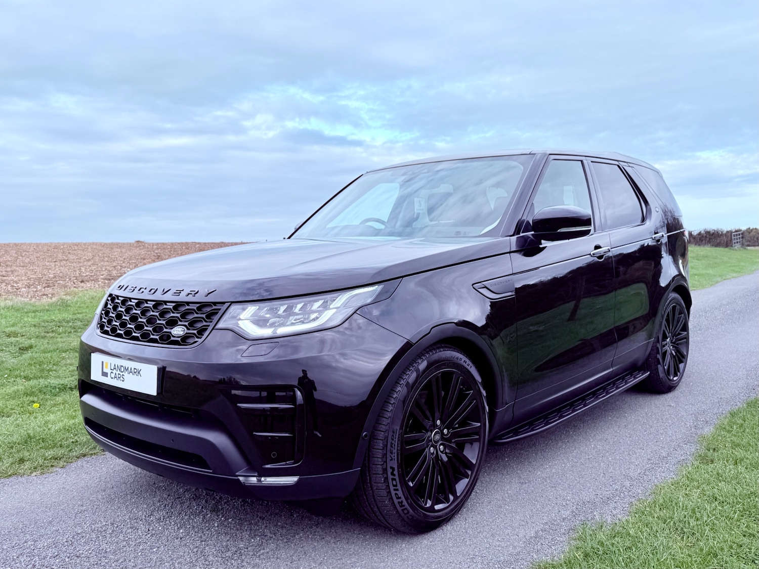 Used Land Rover Discovery 2018 for sale - 77504393: Photo 3