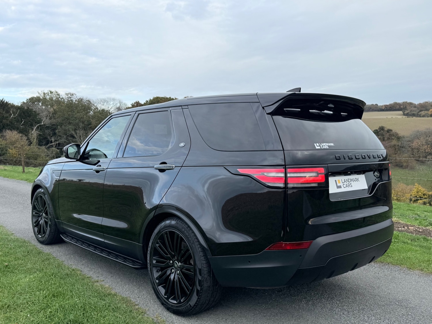 Used Land Rover Discovery 2018 for sale - 77504393: Photo 9