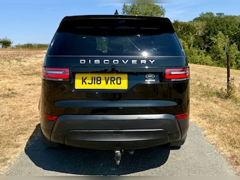 Used Land Rover Discovery 2018 for sale - 79491698: Photo