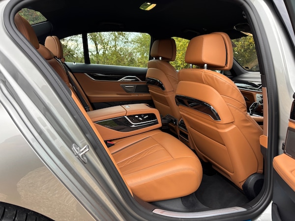 Used BMW 7 Series 2022 for sale - 76281132: Photo 11