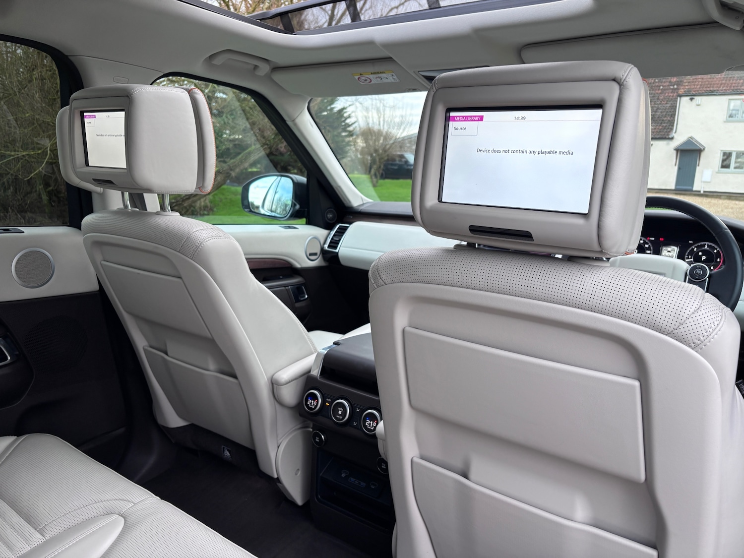 Used Land Rover Discovery 2018 for sale - 77983383: Photo 12