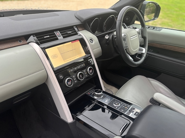 Used Land Rover Discovery 2017 for sale - 75418470: Photo 17