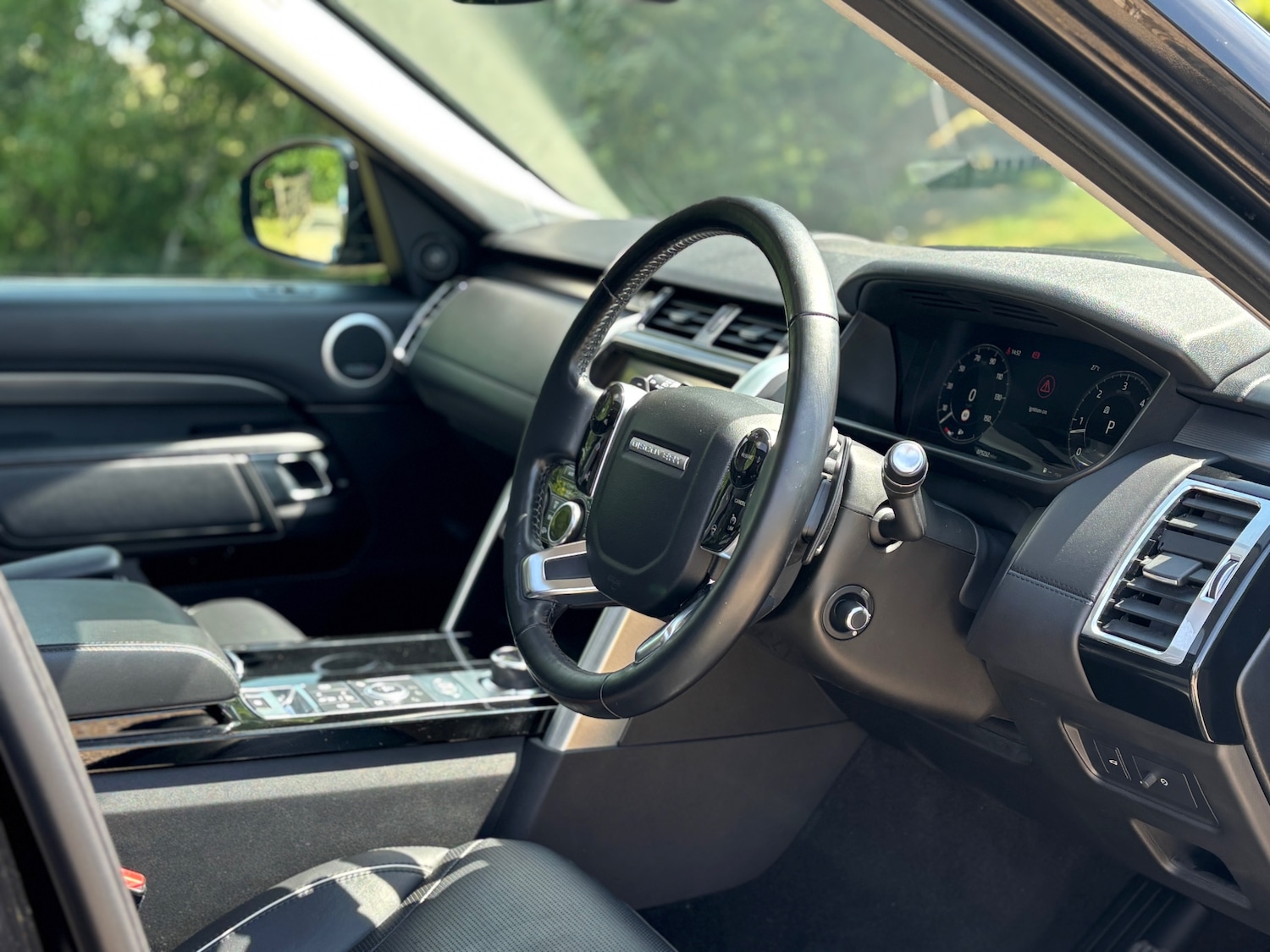 Used Land Rover Discovery 2018 for sale - 78063508: Photo 14