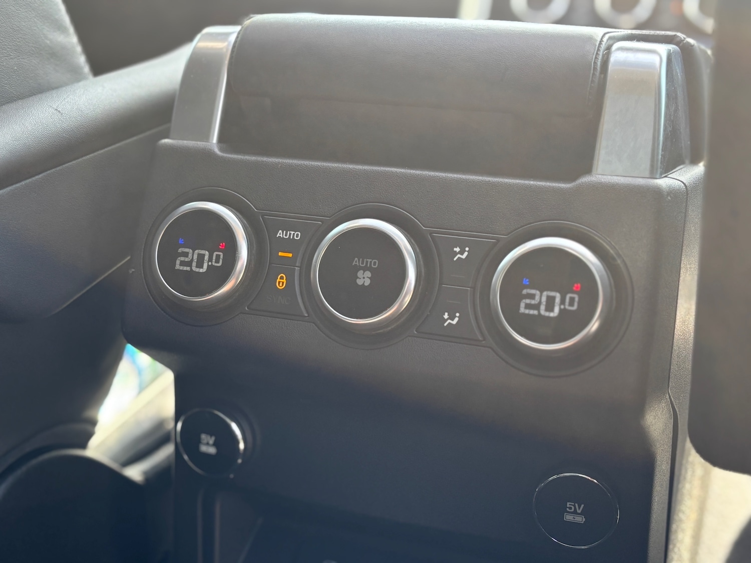 Used Land Rover Discovery 2018 for sale - 78063508: Photo 20