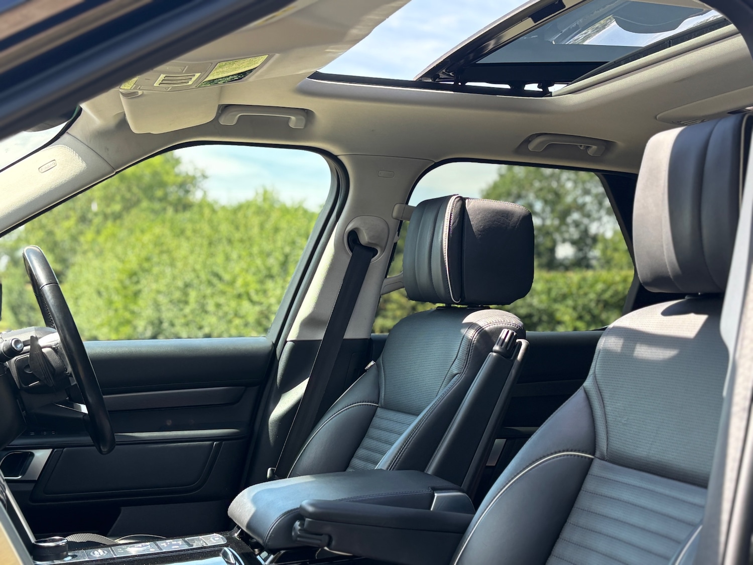 Used Land Rover Discovery 2018 for sale - 78063508: Photo 22