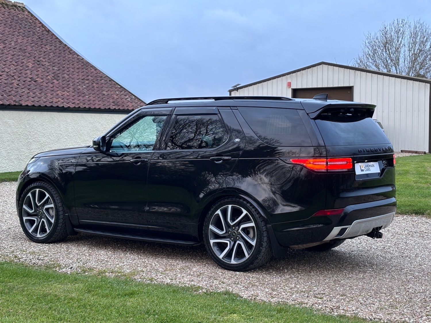 Used Land Rover Discovery 2018 for sale - 78063508: Photo 5