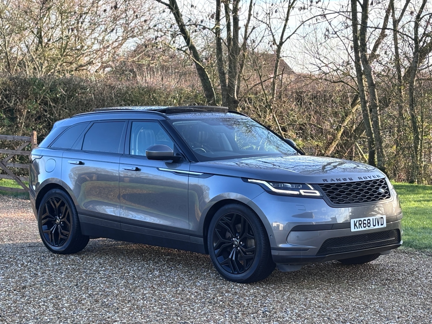Used Land Rover Range Rover Velar 2018 for sale - 77393922: Photo 1