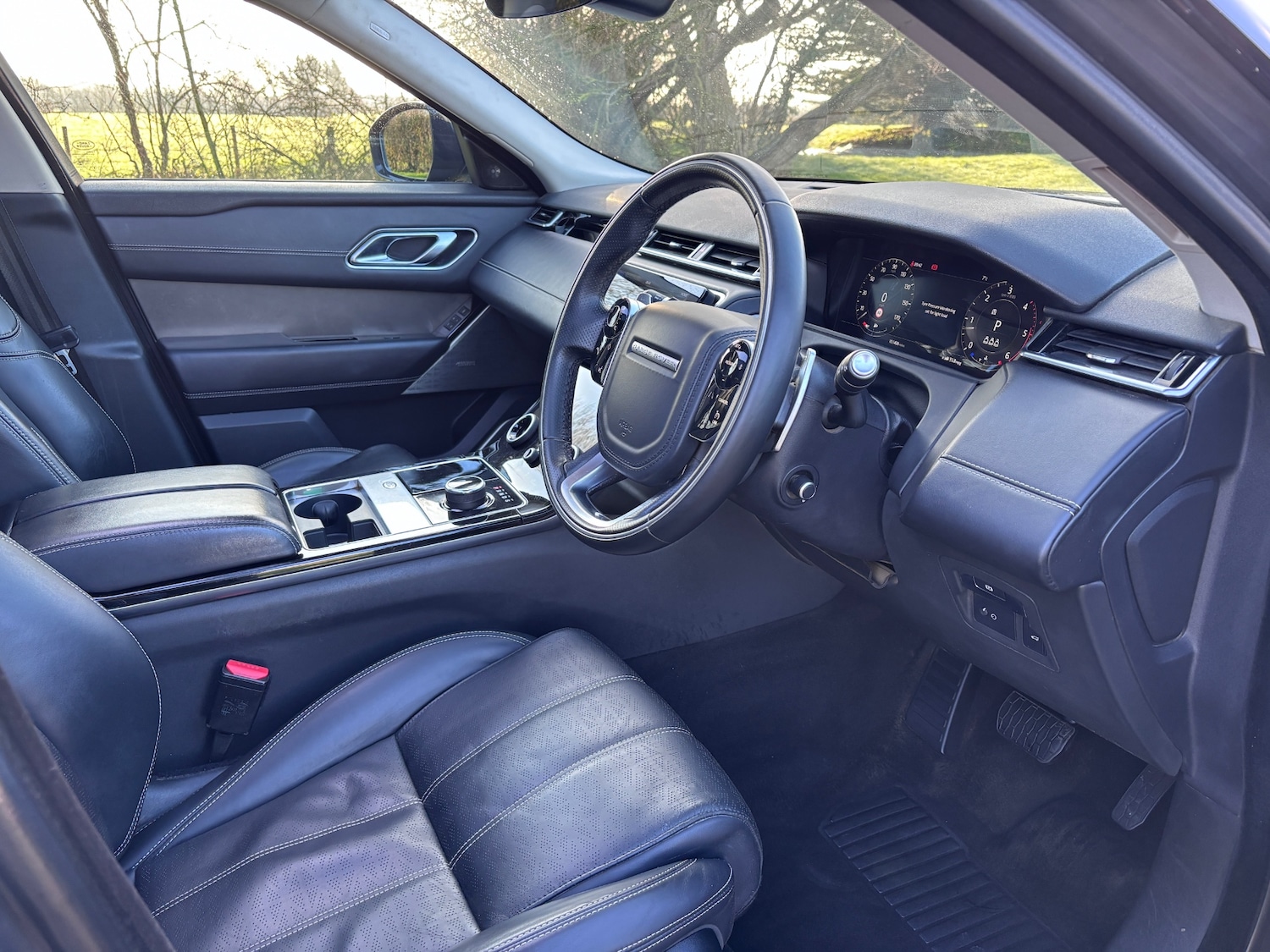 Used Land Rover Range Rover Velar 2018 for sale - 77393922: Photo 11