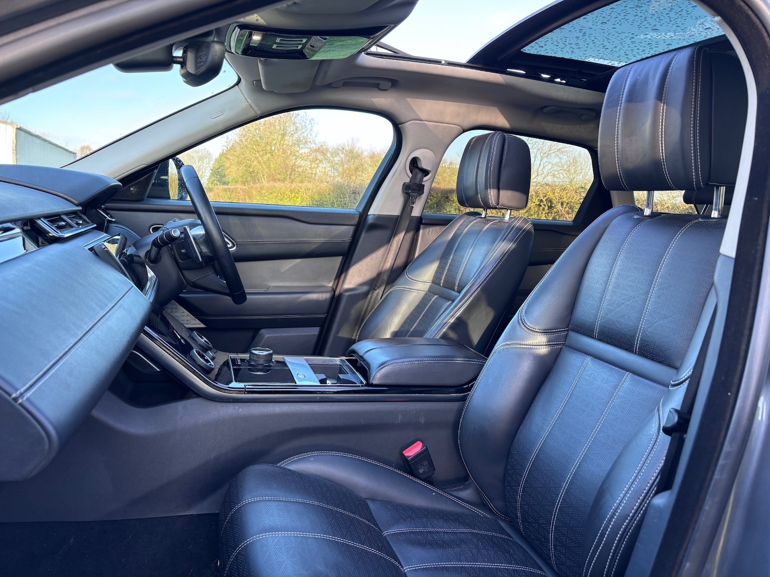 Used Land Rover Range Rover Velar 2018 for sale - 77393922: Photo 16