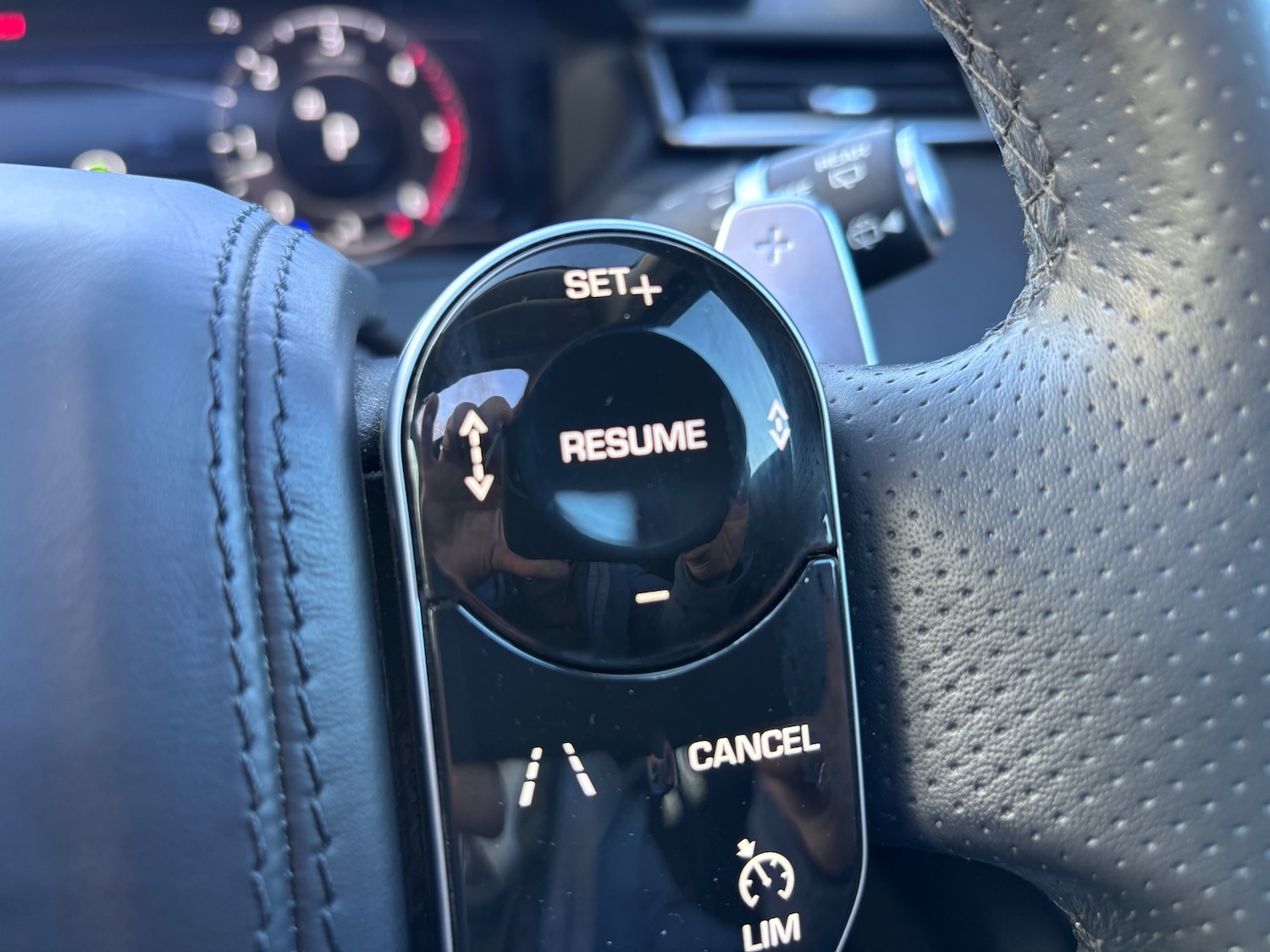 Used Land Rover Range Rover Velar 2018 for sale - 77393922: Photo 24