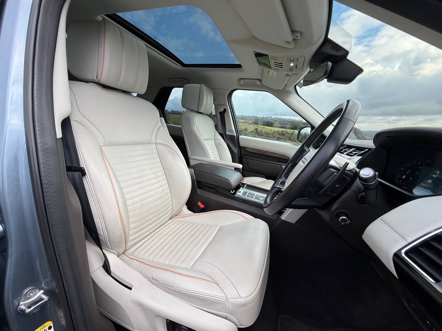 Used Land Rover Discovery 2019 for sale - 77545576: Photo 15