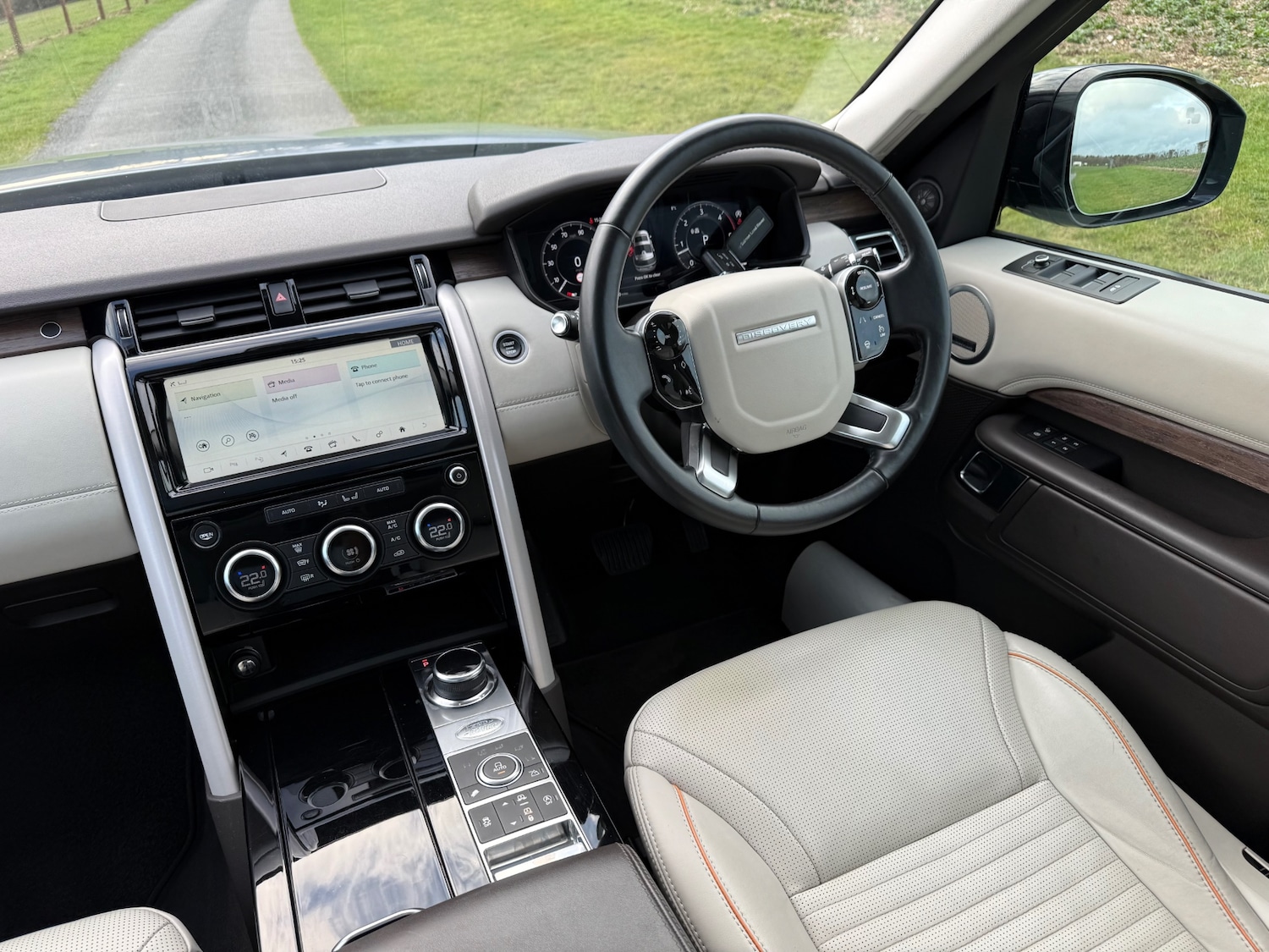 Used Land Rover Discovery 2019 for sale - 77545576: Photo 24