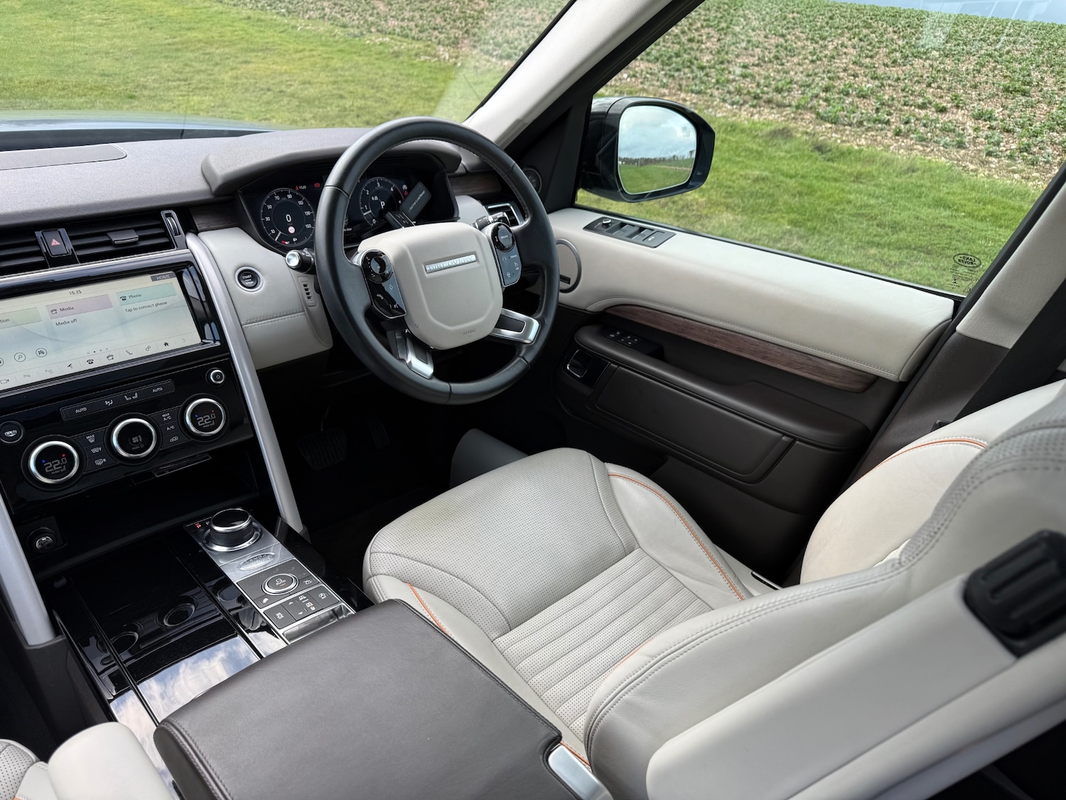 Used Land Rover Discovery 2019 for sale - 77545576: Photo 25