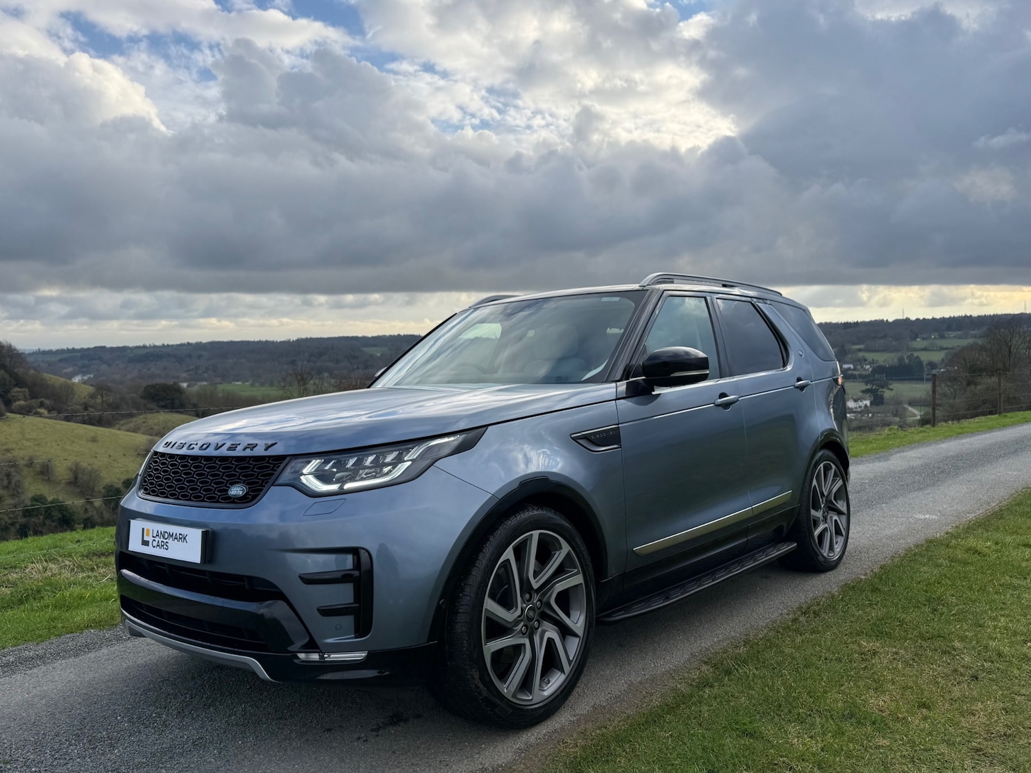 Used Land Rover Discovery 2019 for sale - 77545576: Photo 4