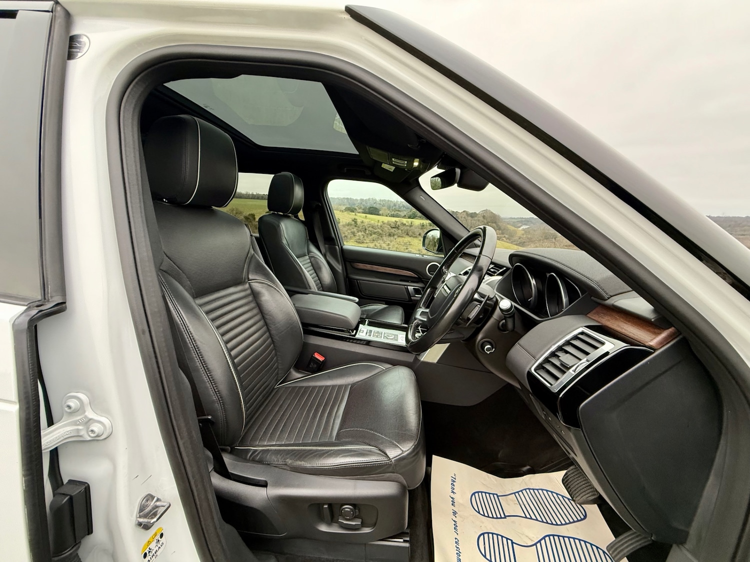 Used Land Rover Discovery 2017 for sale - 77604488: Photo 14