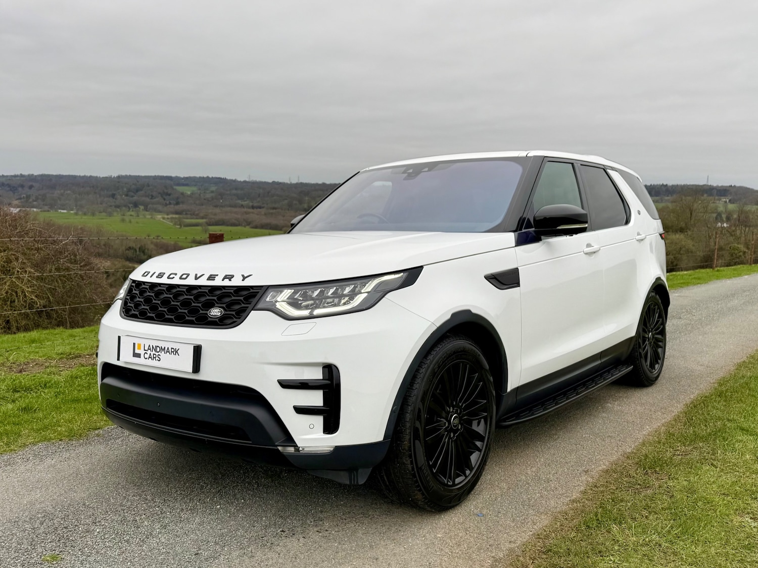 Used Land Rover Discovery 2017 for sale - 77604488: Photo 2