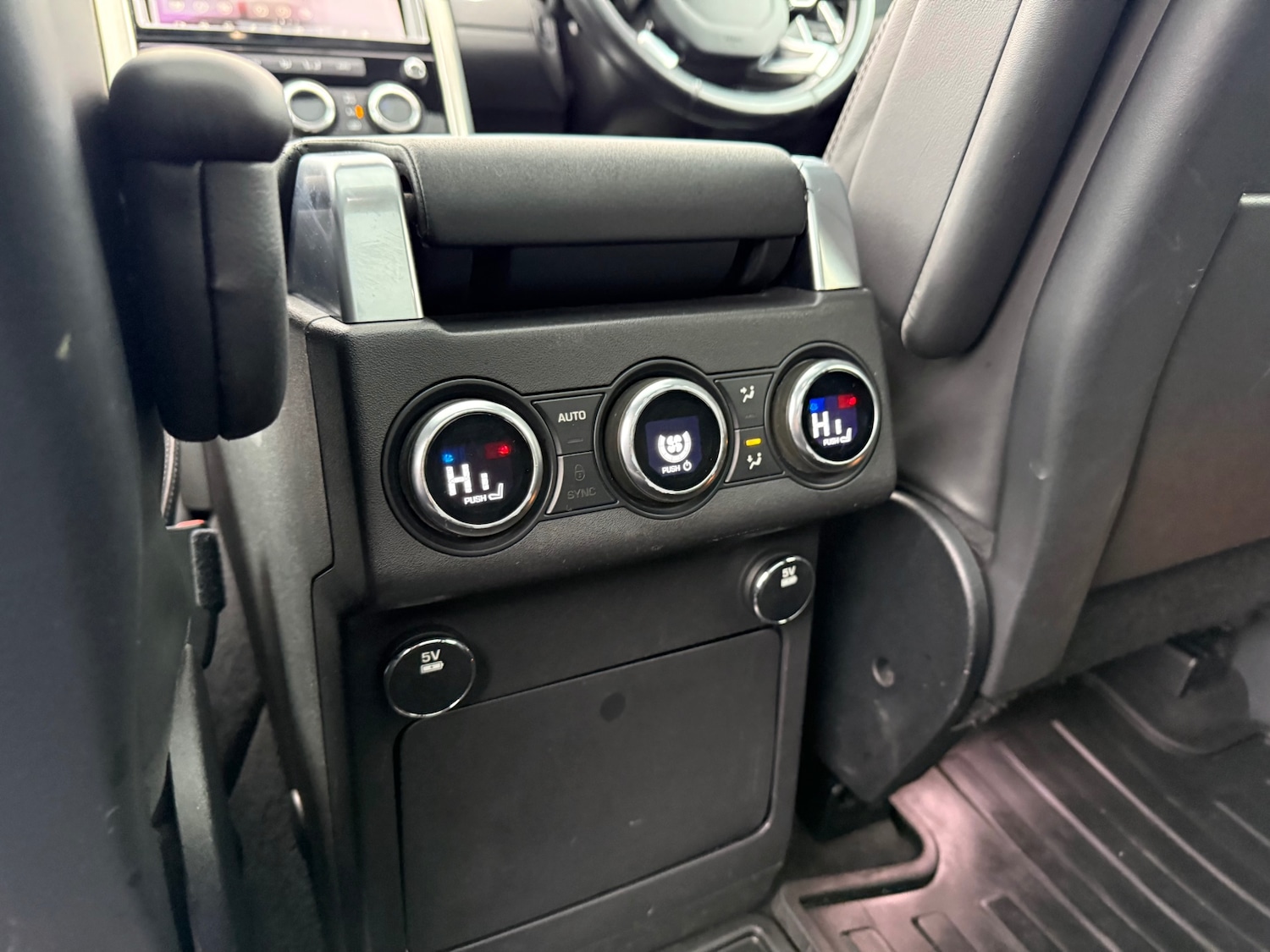 Used Land Rover Discovery 2017 for sale - 77604488: Photo 23