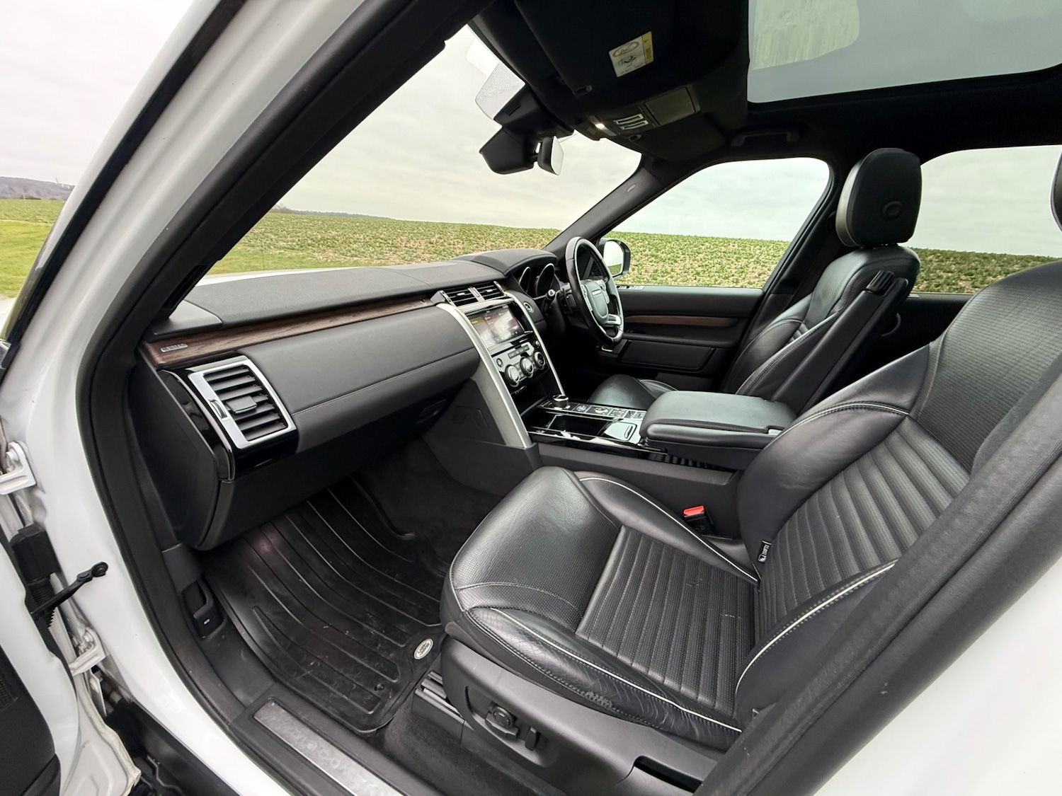 Used Land Rover Discovery 2017 for sale - 77604488: Photo 29