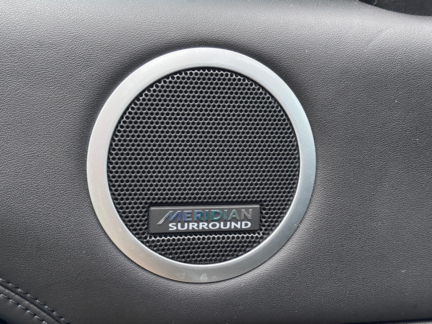 Used Land Rover Discovery 2018 for sale - 77303441: Photo 17