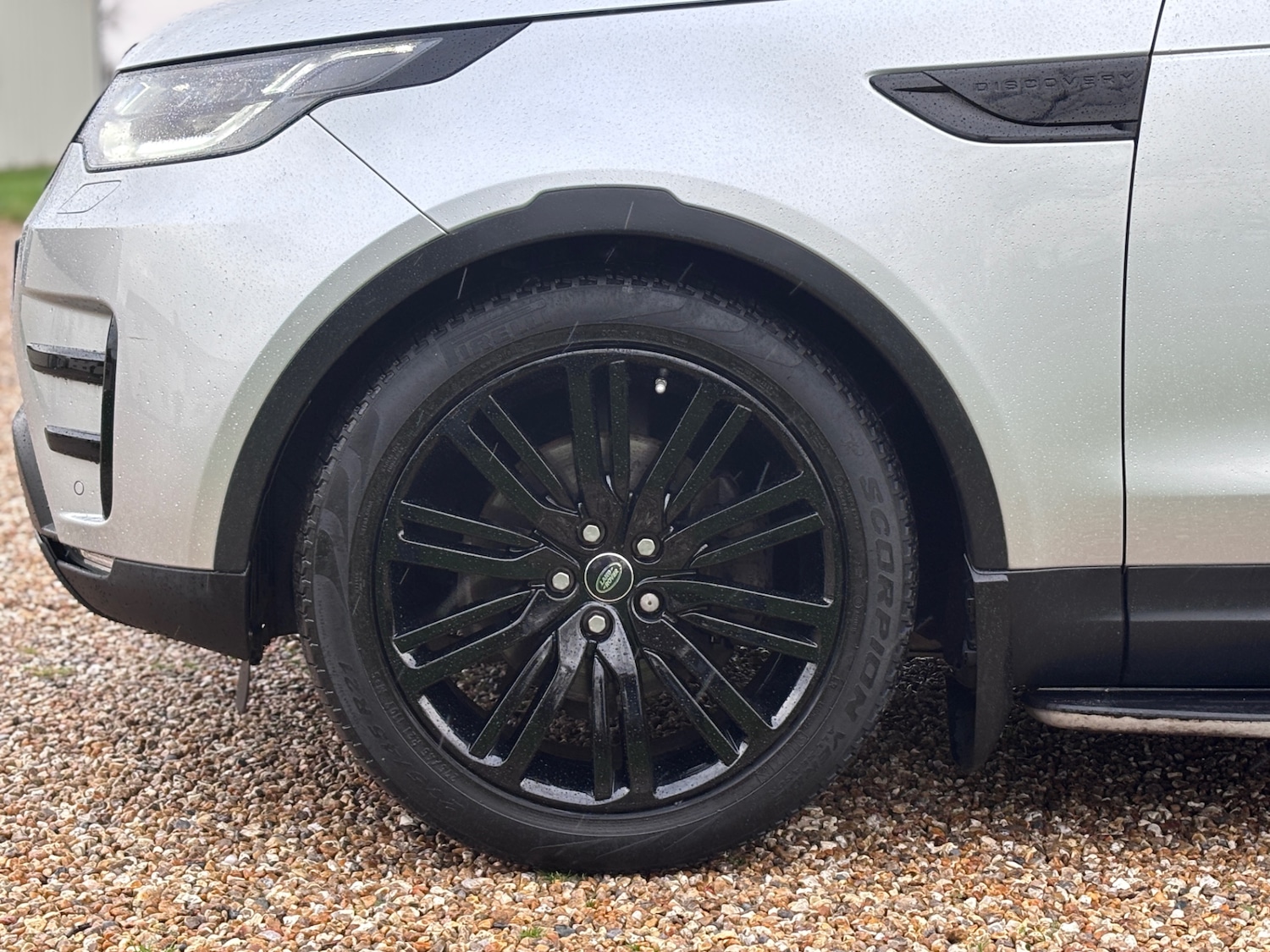 Used Land Rover Discovery 2018 for sale - 77303441: Photo 8