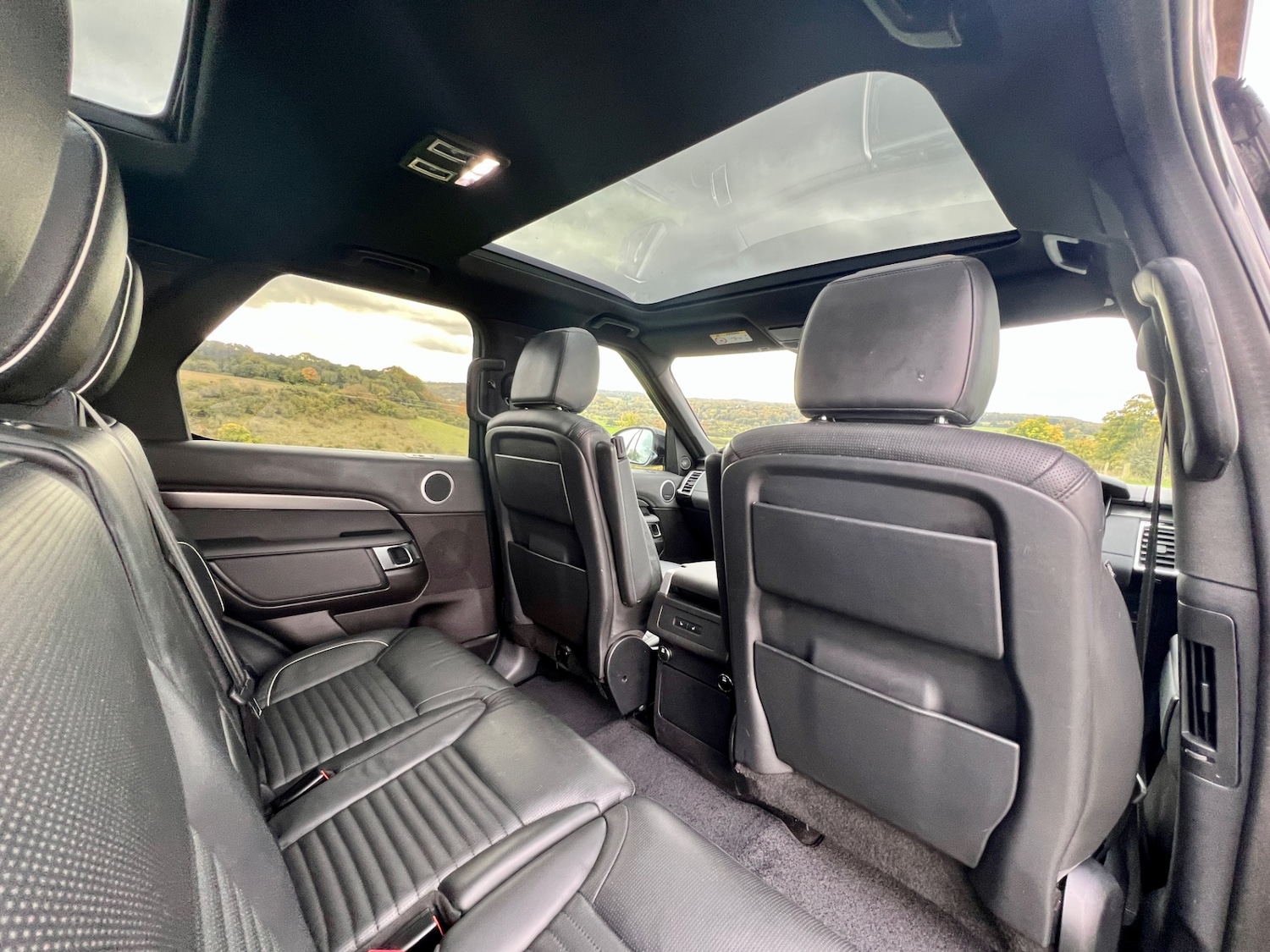 Used Land Rover Discovery 2017 for sale - 72688044: Photo 22