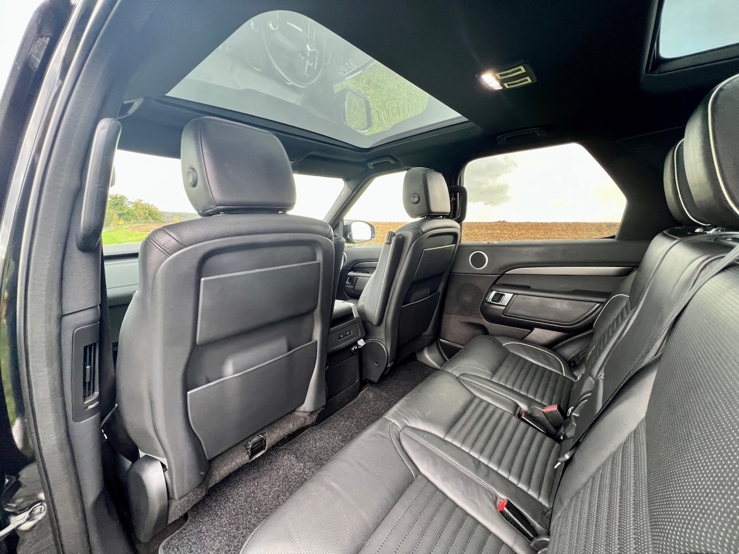 Used Land Rover Discovery 2017 for sale - 72688044: Photo 27