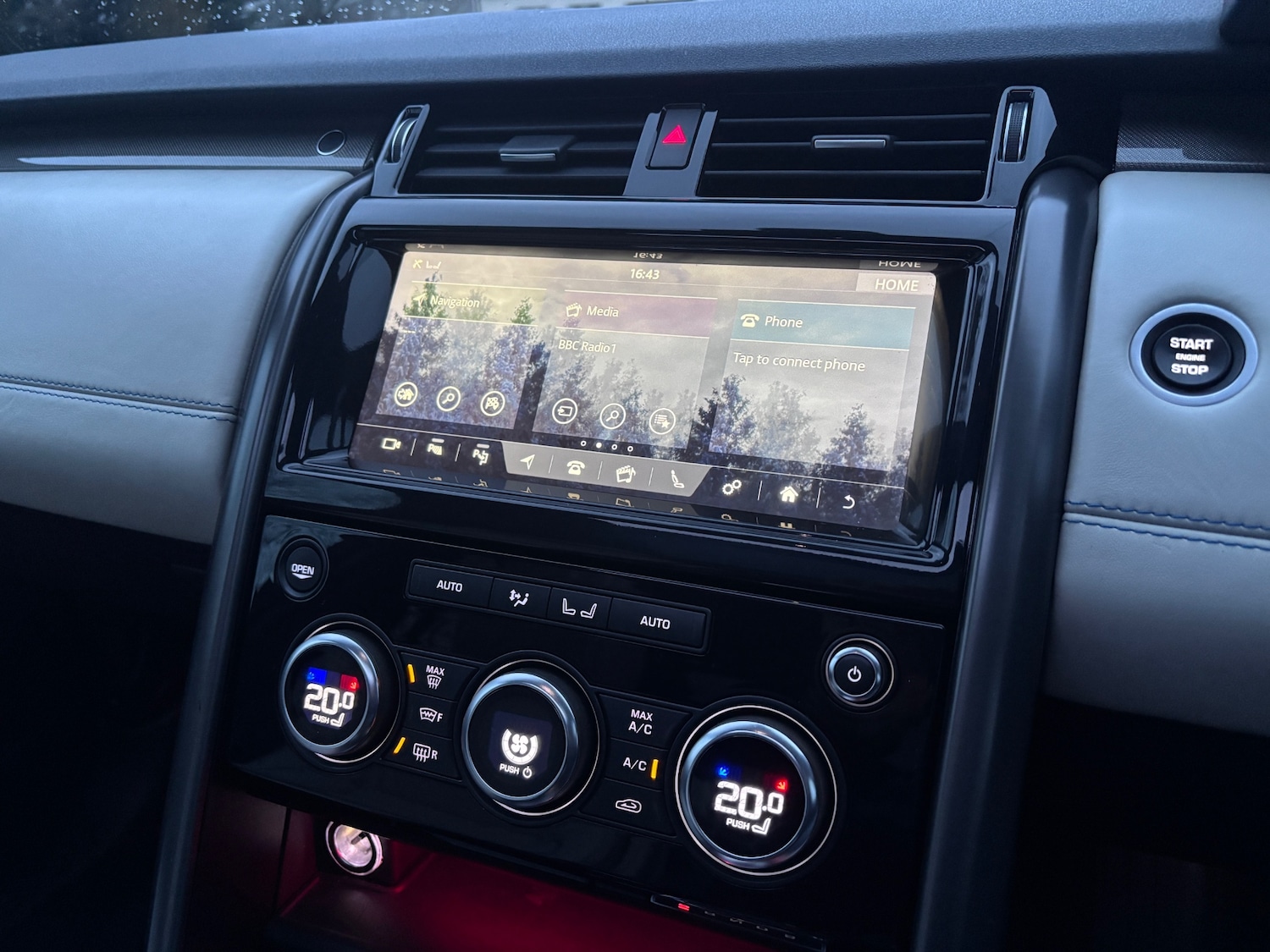 Used Land Rover Discovery 2018 for sale - 77289298: Photo 17